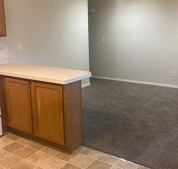 650 N 500 W #204 — Photo 32