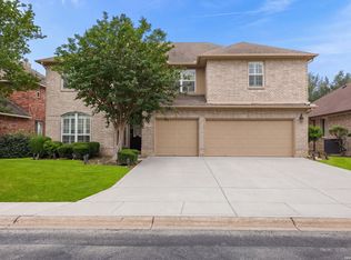 25311 Bunker Dr, San Antonio, TX 78260