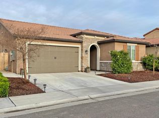 3588 Cordova Ave, Clovis, CA 93619
