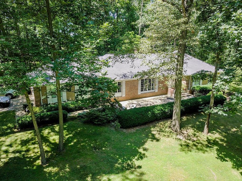 1st image of 1365 Bloomwood Dr NW