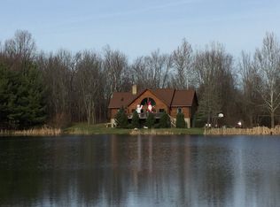 11194 Greenhaven St SW, Navarre, OH 44662