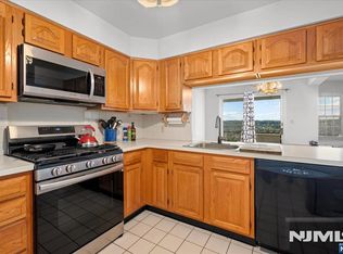 62 Amethyst Lane #276, Paterson, NJ 07501