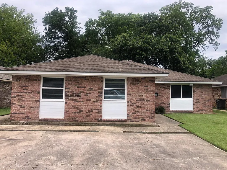 714 Jennifer Jean Dr — Photo 2