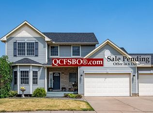 525 Conor Ct, Blue Grass, IA 52726