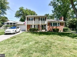 6920 Poppy Dr, Mc Lean, VA 22101