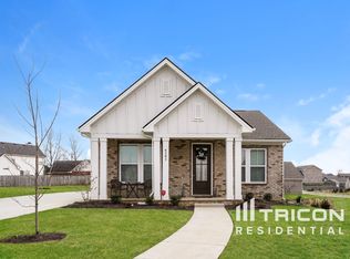 6202 Calmus Ct, Mount Juliet, TN 37122