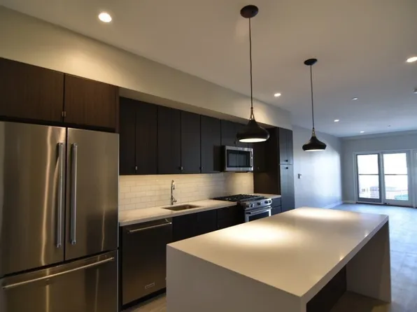 120 Savin Hill Ave #203, Dorchester, MA 02125