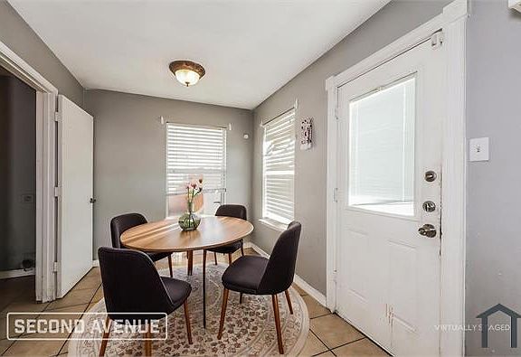 3rd image of 8153 Heritage Place Dr