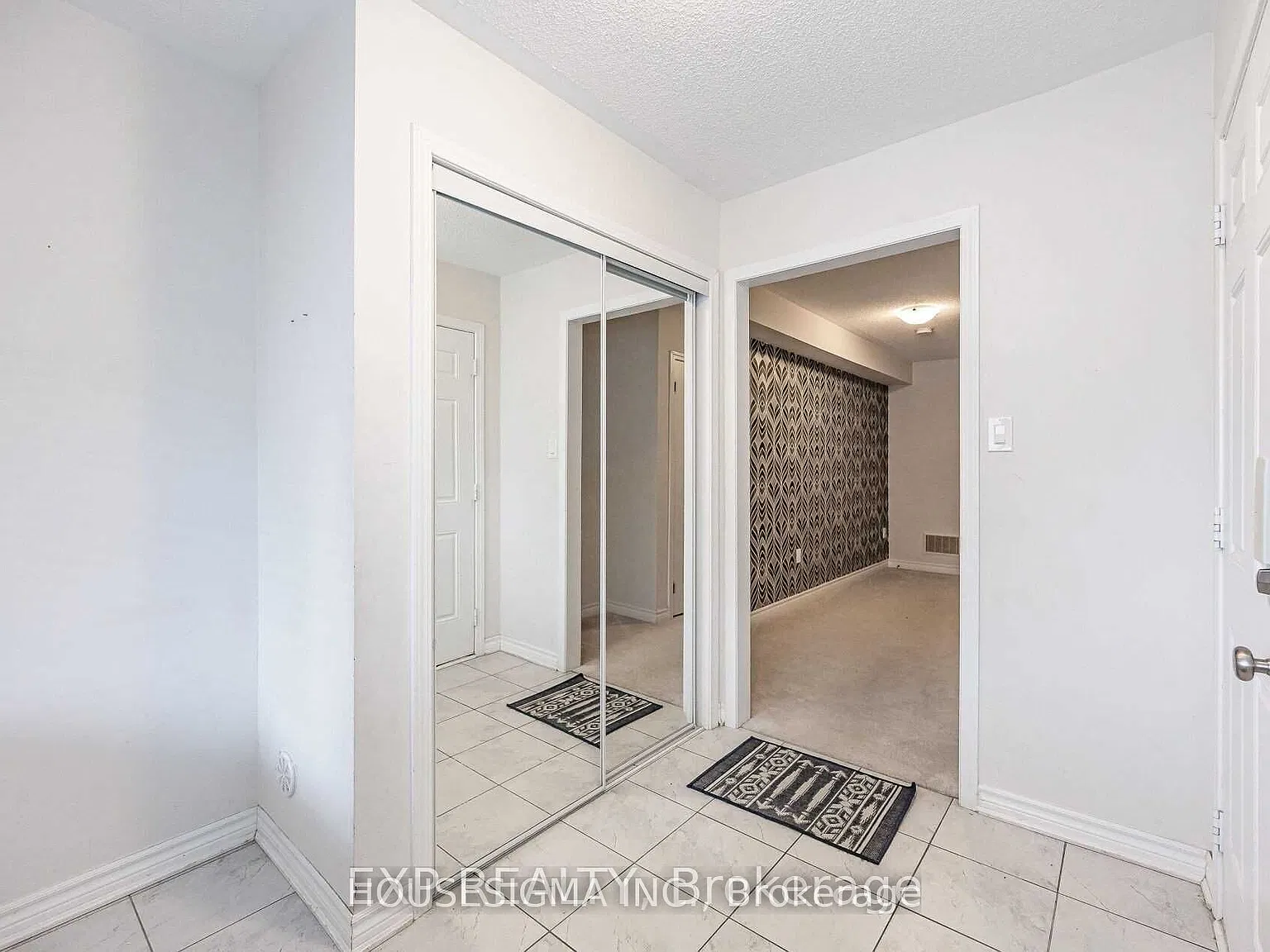 3 bed, $3,000 — Photo 3