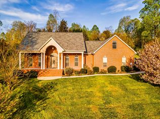 179 Remington Dr, Maynardville, TN 37807