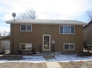 64 Dick Trefz St, Pueblo, CO 81001