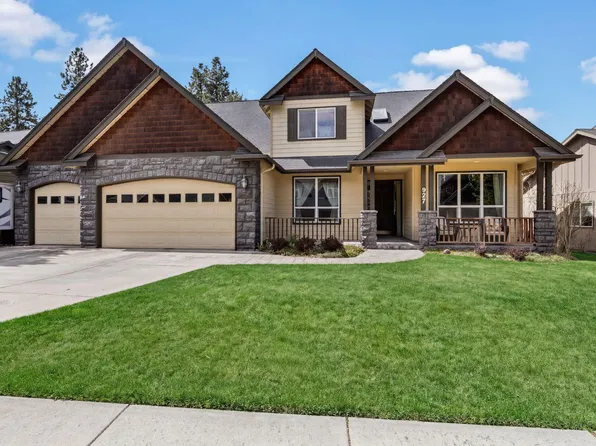 927 SE Briarwood Ct, Bend, OR 97702