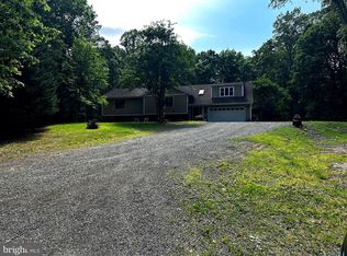 3587 Monarch Ln, Midland, VA 22728