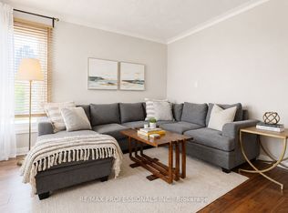 39 Sealcove Dr, Toronto, ON M9C 2C7