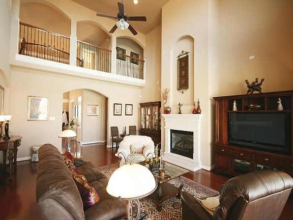4th image of 3503 Lakes Of Katy Ln