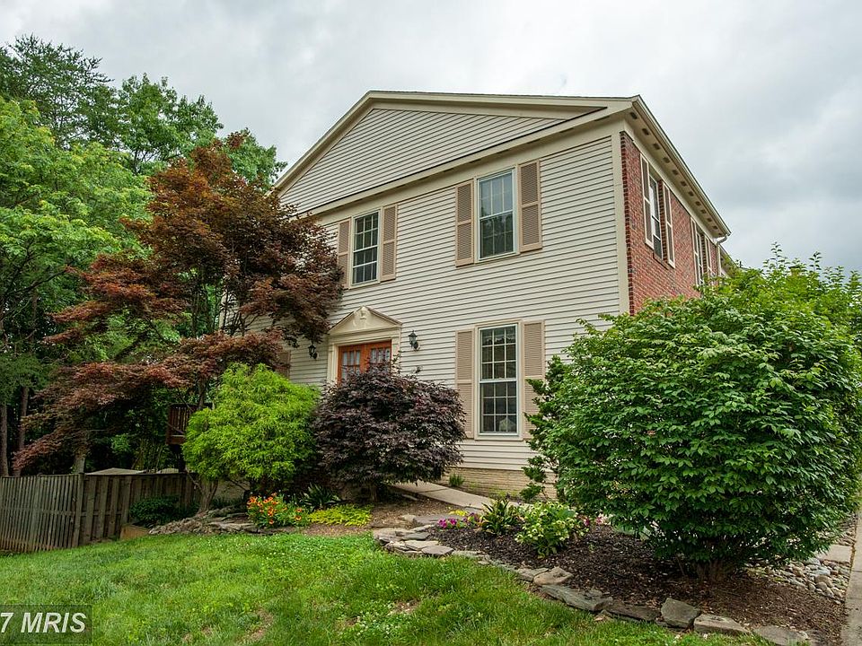1st image of 6147 Summer Park Ln