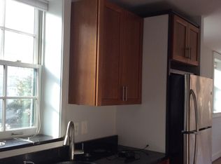 510 8th St NE #4, Washington, DC 20002