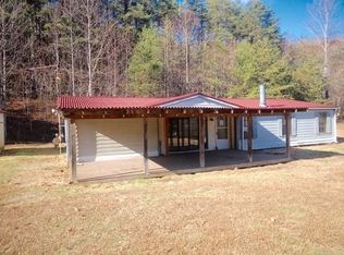 1359 Valley View Rd, Hardy, VA 24101
