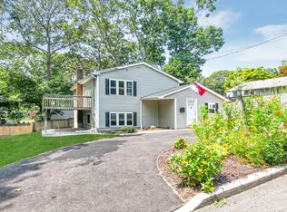 40 W 3rd St, Ronkonkoma, NY 11779