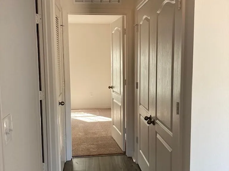 11 Ripcord Ln — Photo 11