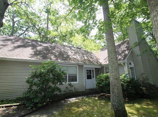 700 Falcon Crest Ct, Galloway, NJ 08205