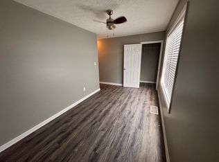 292 Audley Ave APT A, Bowling Green, KY 42101
