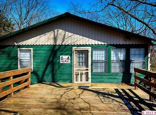 18485 W Mistletoe Rd, Vian, OK 74962