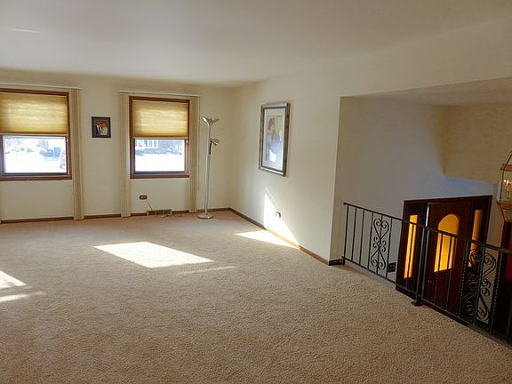 4th image of 12507 S Melvina Ave