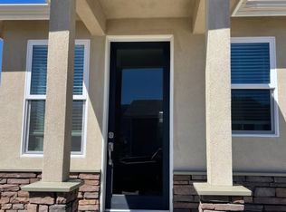 331 Grant Line St, Santa Paula, CA 93060