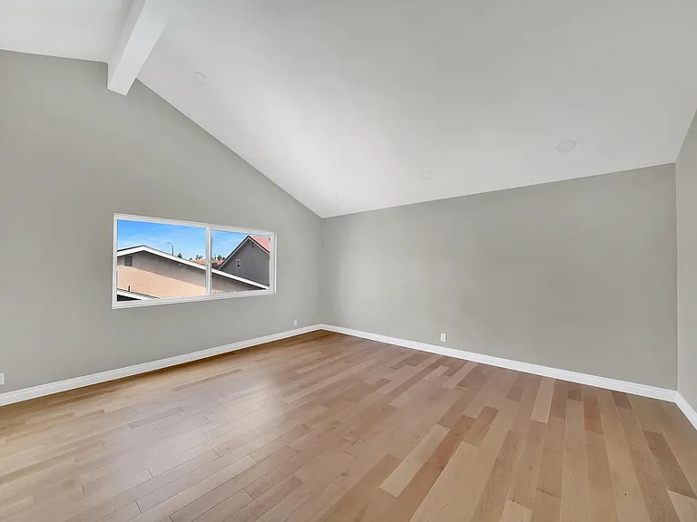 6781 Glen Dr — Photo 19