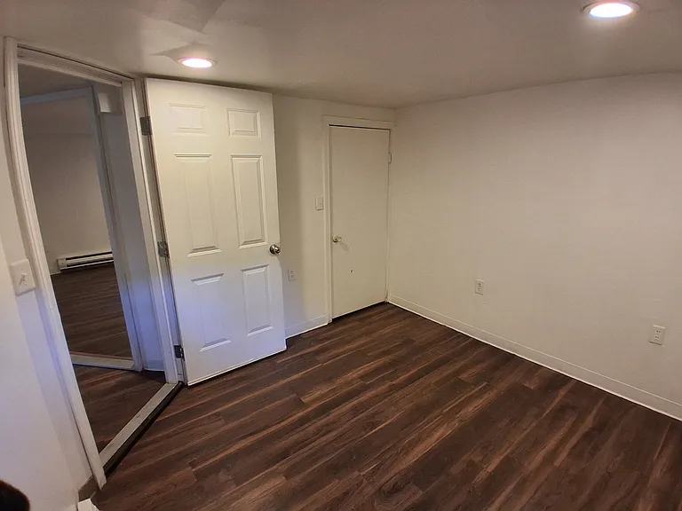 2425 SW Barton St — Photo 17