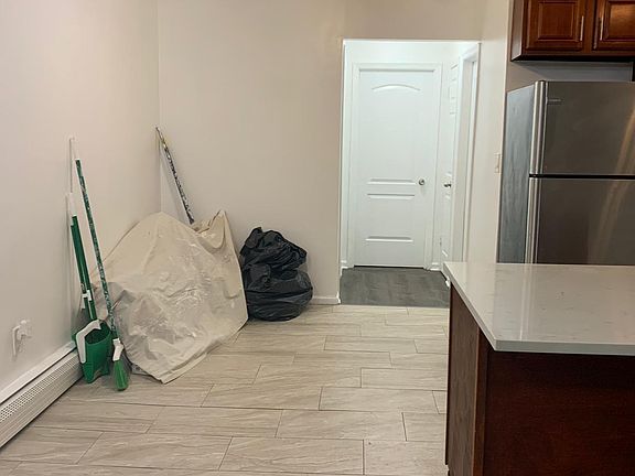 2nd image of 4116 Lowerre Pl
