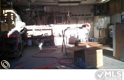 detached 2 car mechanics garage
