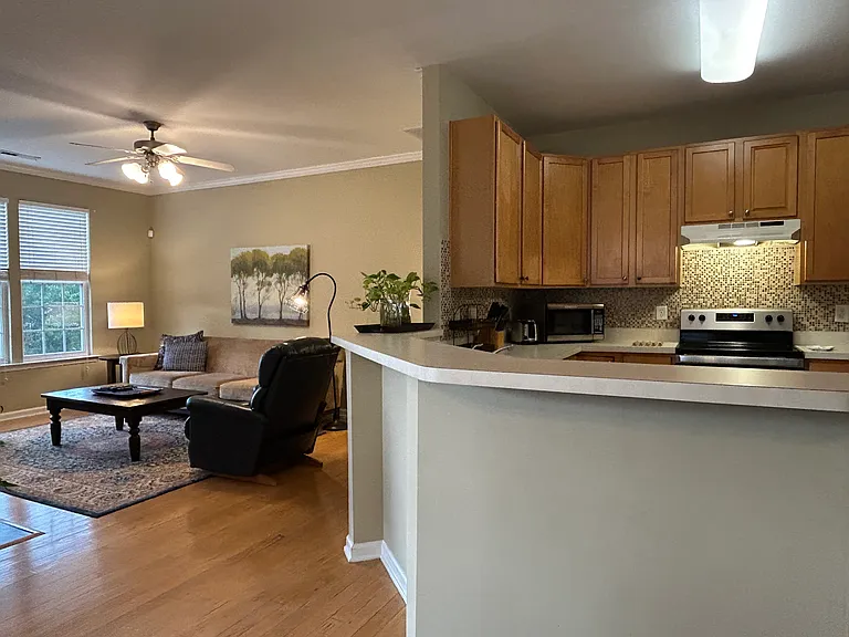 4510 Cherry Blossom Cir — Photo 41