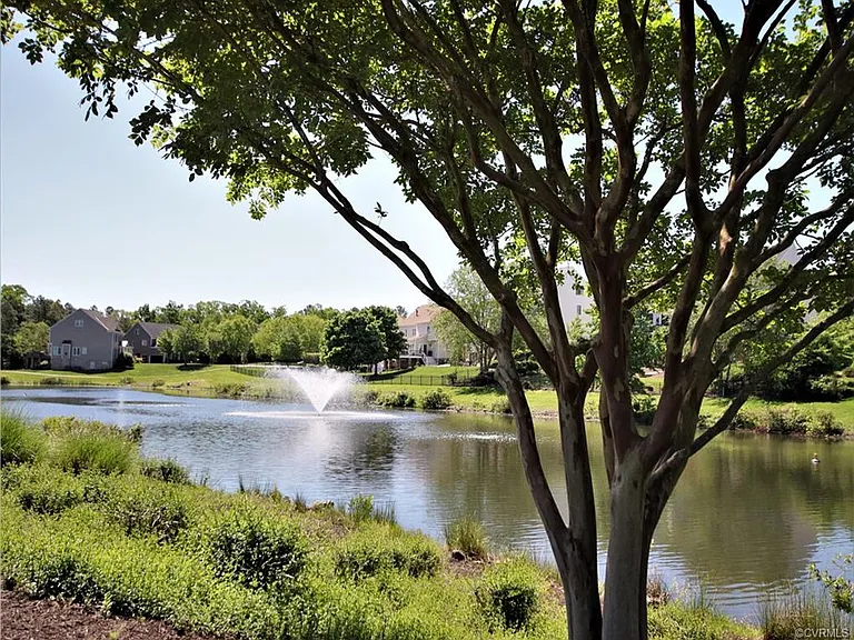 4706 Twin Hickory Lake Dr — Photo 21