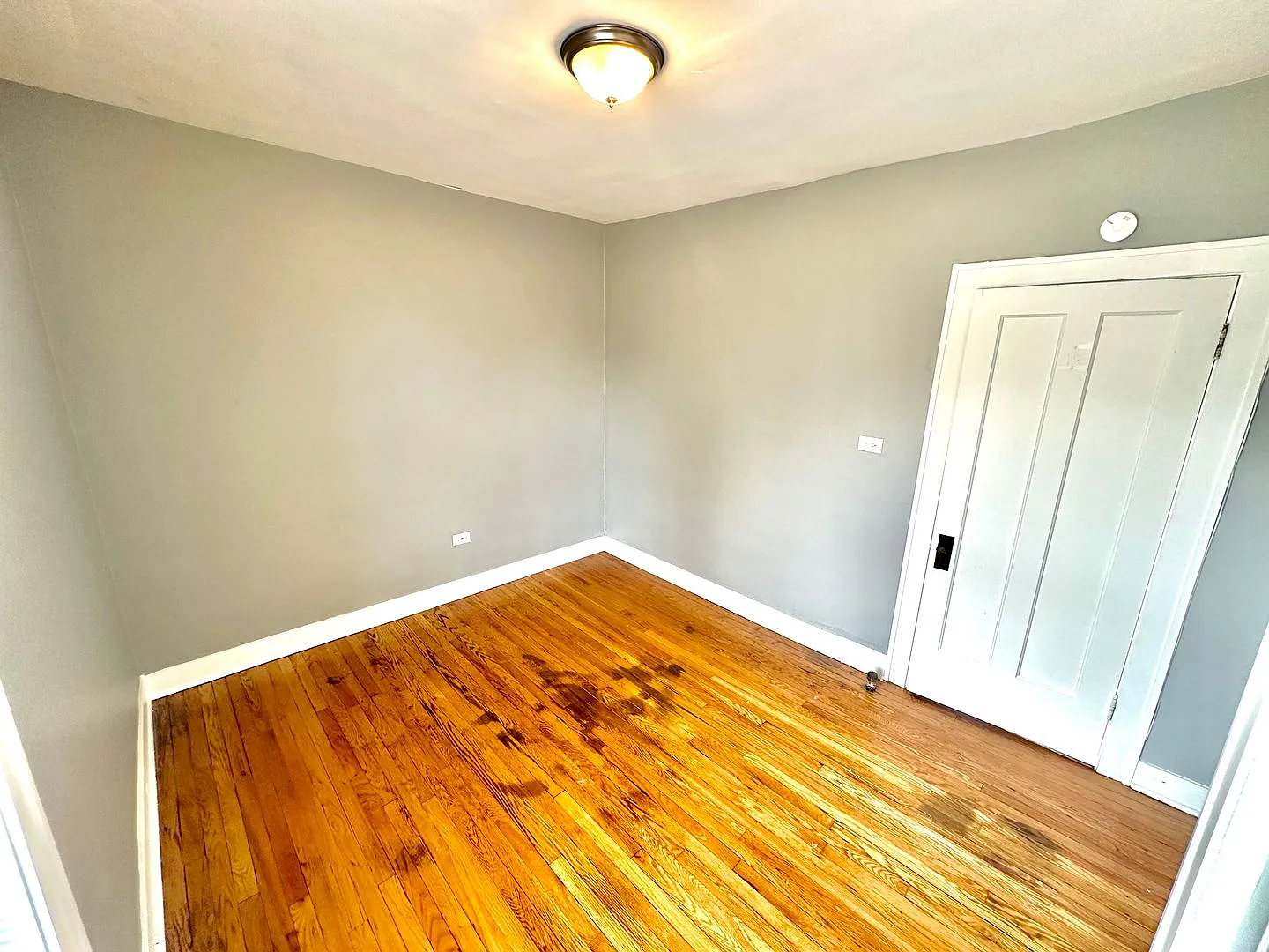2 Bedroom apartment — Photo 4