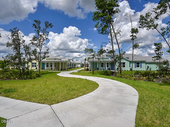5th image of 206 Gypsy Palace Ln