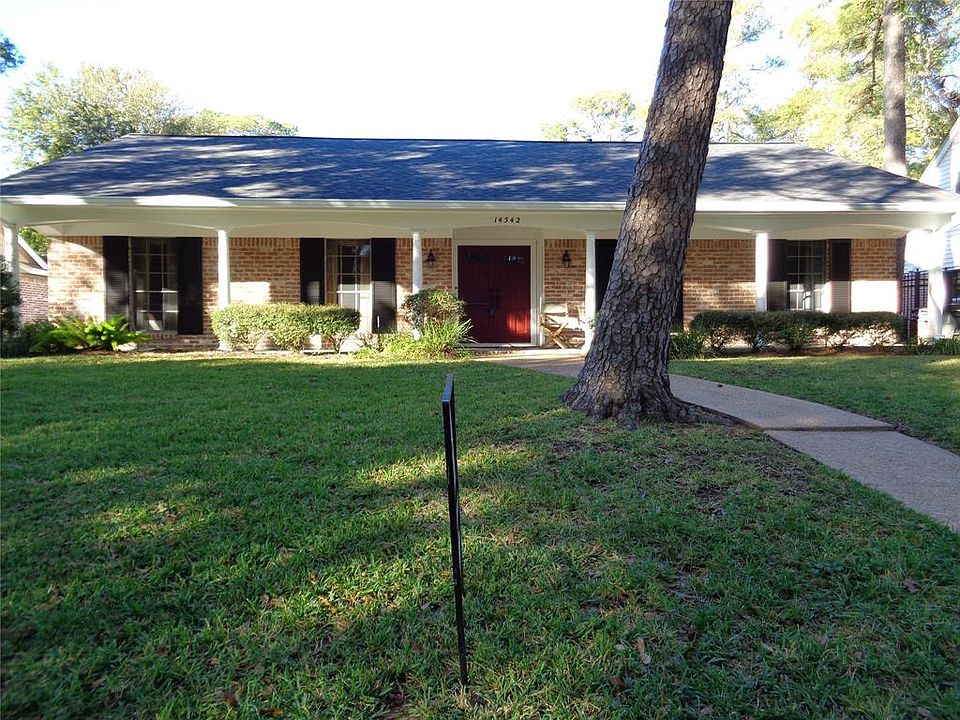 1st image of 14542 River Forest Dr