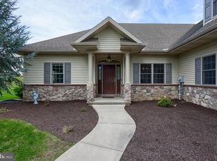 2470 Zell Ct, Hummelstown, PA 17036