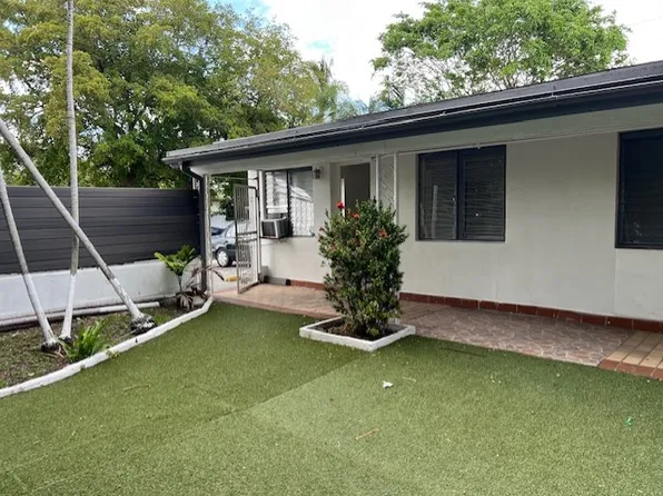 732 Moffett St #1, Hallandale, FL 33009