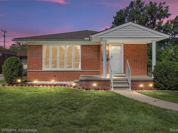 6951 Rosemary St, Dearborn Heights, MI 48127
