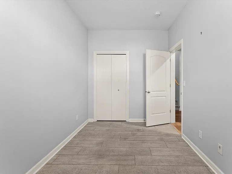 2352 NW Brewer Ln — Photo 8