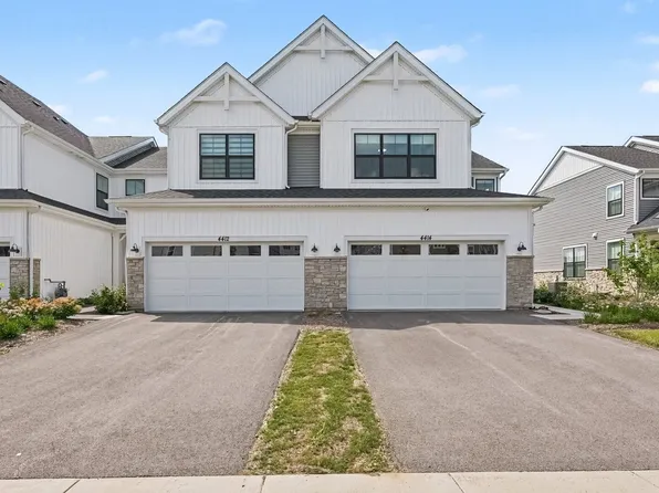4414 Chelsea Manor Cir, Aurora, IL 60504