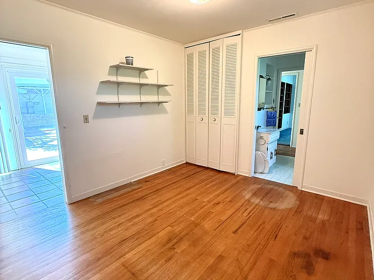 810 Martin St — Photo 38