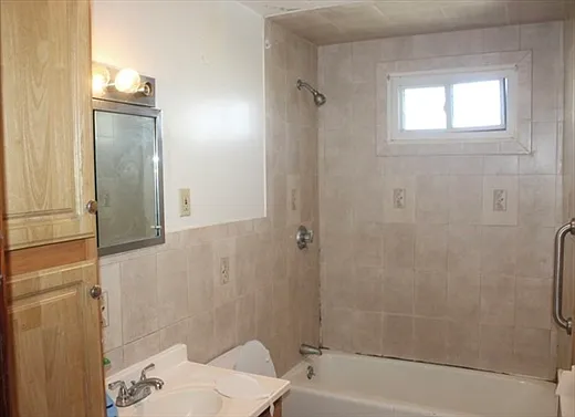136 Horton St #1 — Photo 13