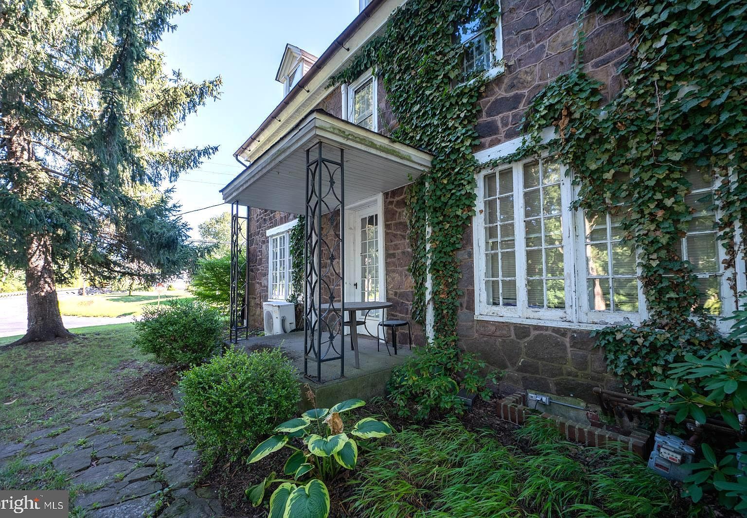 4 Black Matt Rd APT 4, Douglassville, PA 19518 Zillow