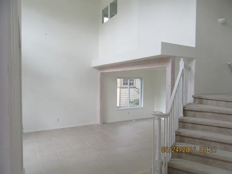 6374 Dutch Creek St — Photo 7