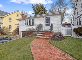 205 Maple St, West Roxbury, MA 02132
