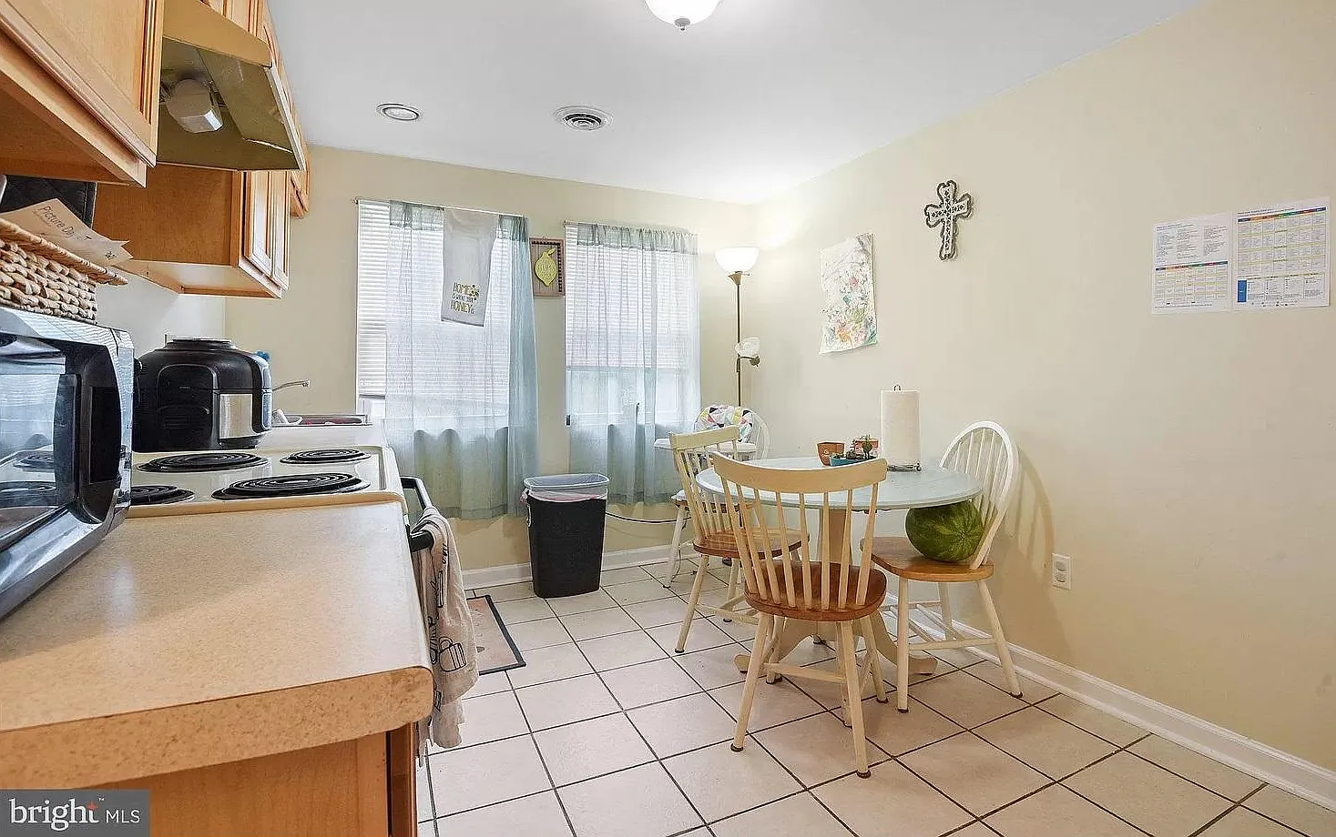 2 bed, $1,600 — Photo 4