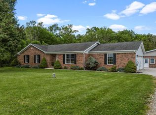1685 Oglesbee Rd, Wilmington, OH 45177
